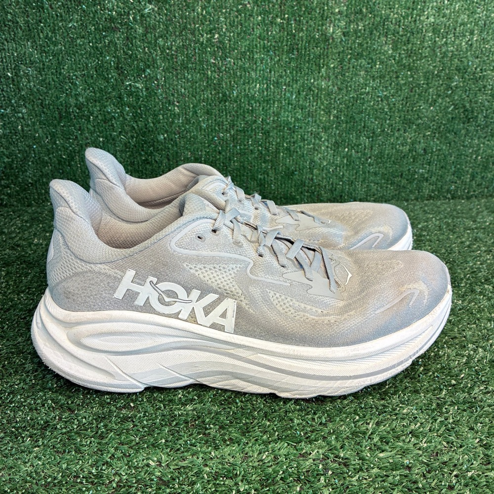 Hoka Clifton 10 Cushioned Lightweight Athletic Running Sneakers Grey Mens 11.5 D